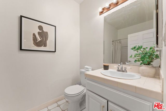 3603 Dunn Drive 102, Los Angeles, CA 90034