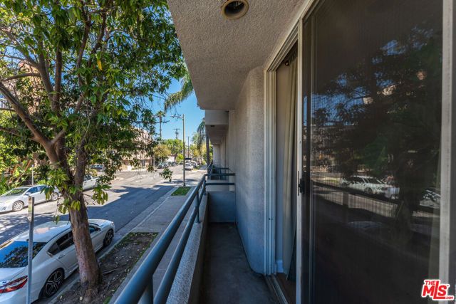 3603 Dunn Drive 102, Los Angeles, CA 90034