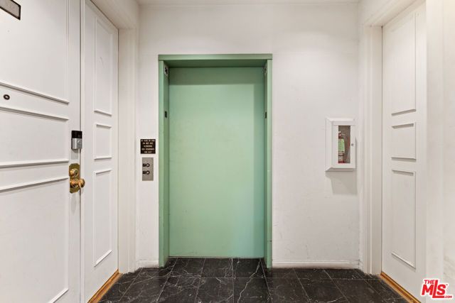 3603 Dunn Drive 102, Los Angeles, CA 90034