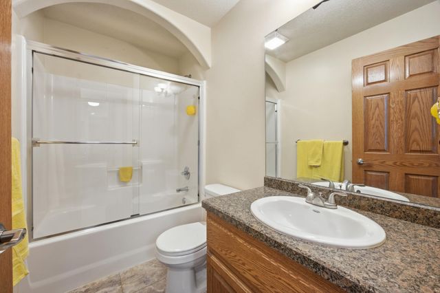 3644 Taylor Street S, Fargo, ND 58104