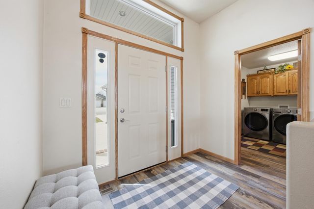3644 Taylor Street S, Fargo, ND 58104