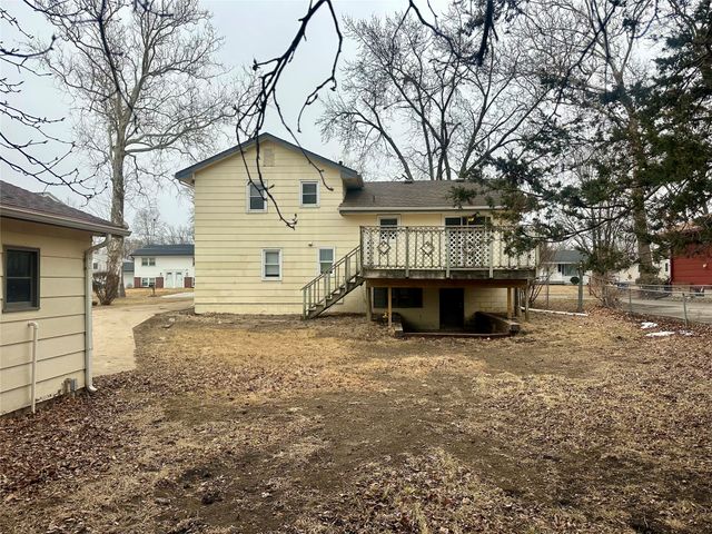 4320 66th Street, Urbandale, IA 50322