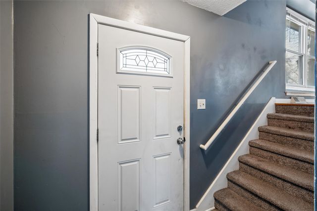 4320 66th Street, Urbandale, IA 50322