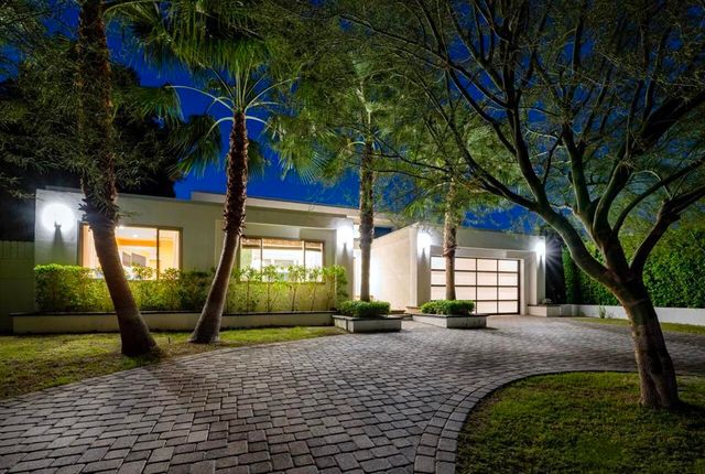 154 E Ocotillo Avenue, Palm Springs, CA 92264