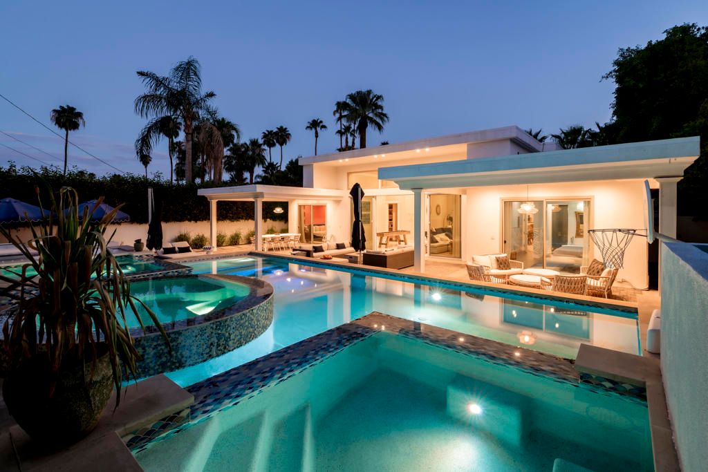 154 E Ocotillo Avenue, Palm Springs, CA 92264