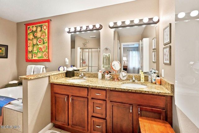 629 High Pines Drive, Toledo, OH 43615