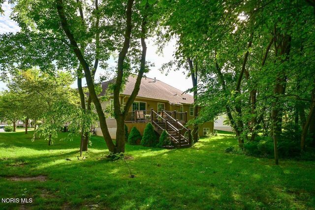 629 High Pines Drive, Toledo, OH 43615