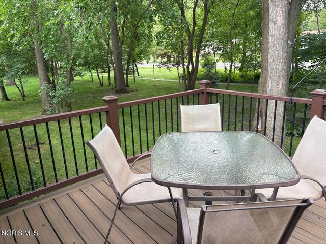 629 High Pines Drive, Toledo, OH 43615