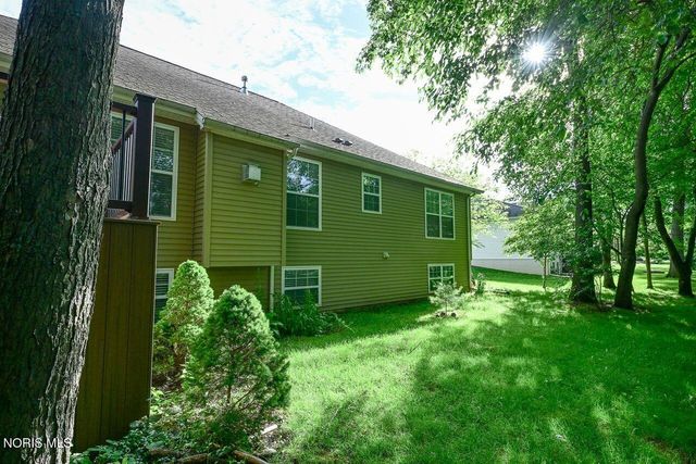 629 High Pines Drive, Toledo, OH 43615