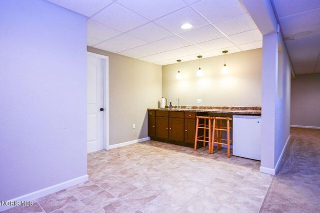 629 High Pines Drive, Toledo, OH 43615