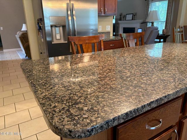 629 High Pines Drive, Toledo, OH 43615