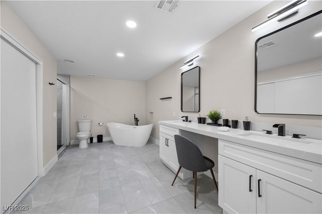 3482 Pueblo Way, Las Vegas, NV 89169