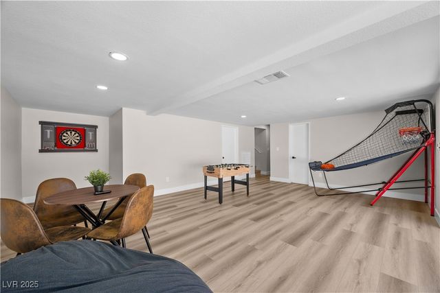 3482 Pueblo Way, Las Vegas, NV 89169