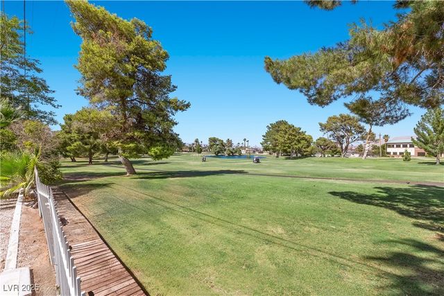 3482 Pueblo Way, Las Vegas, NV 89169