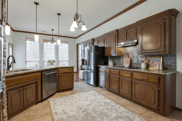 2613 NW 159th Street, Edmond, OK 73013