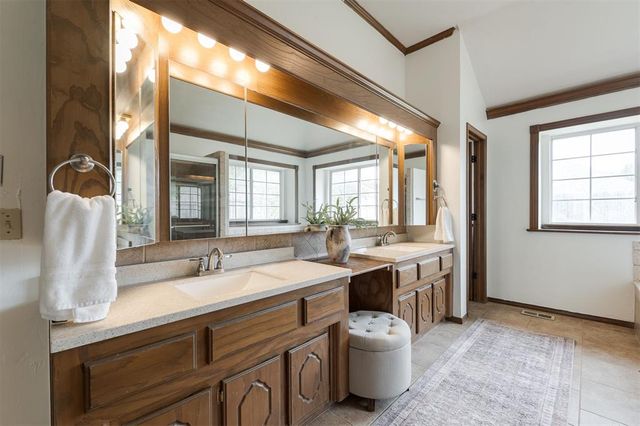 2613 NW 159th Street, Edmond, OK 73013