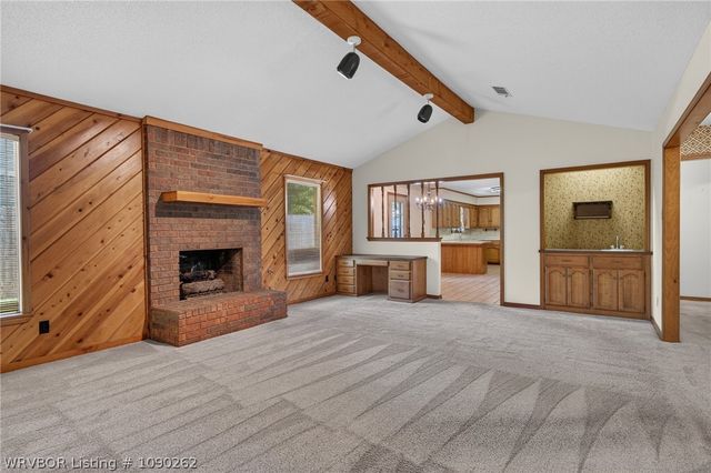 1804 Brooken Hill Drive, Fort Smith, AR 72908