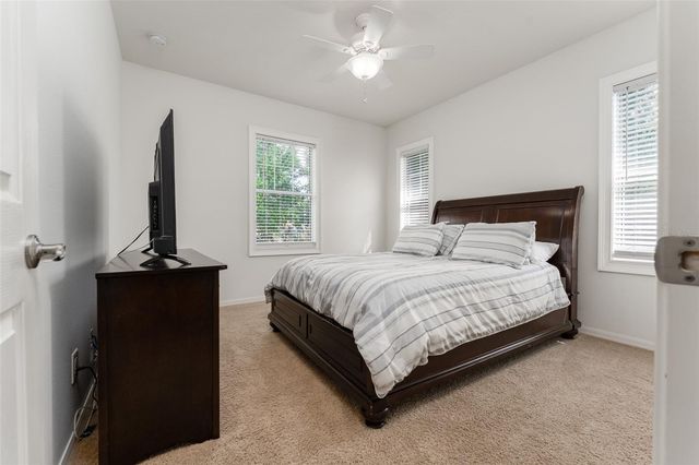 16007 LONEOAK VIEW DRIVE, Lithia, FL 33547