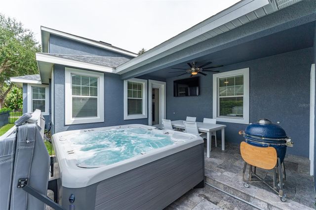 16007 LONEOAK VIEW DRIVE, Lithia, FL 33547