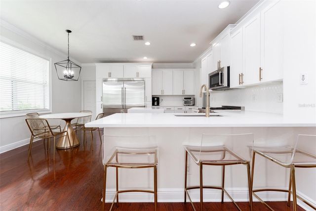 16007 LONEOAK VIEW DRIVE, Lithia, FL 33547