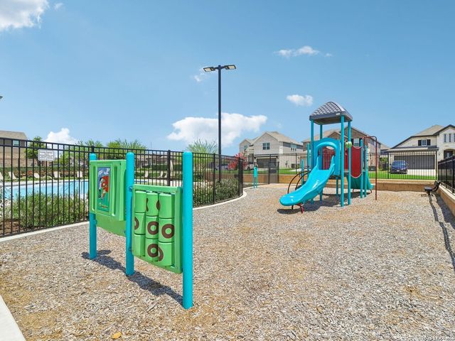 11353 Feather Vale, San Antonio, TX 78254