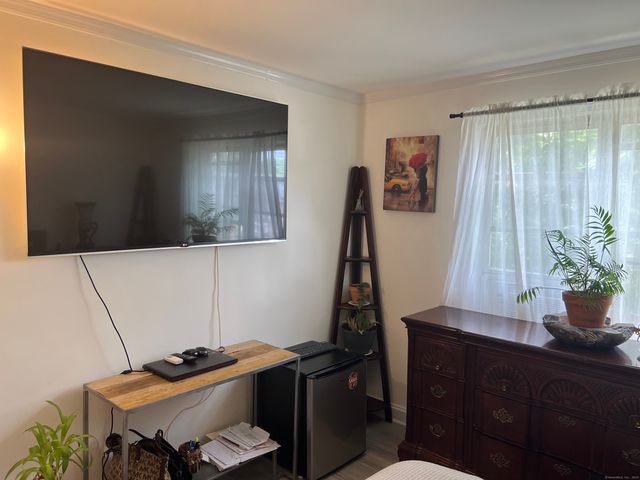 63 Court A, Bld 18 Court, Bridgeport, CT 06610