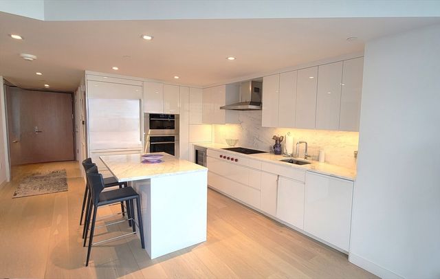 150 Seaport Blvd 9F, Boston, MA 02210