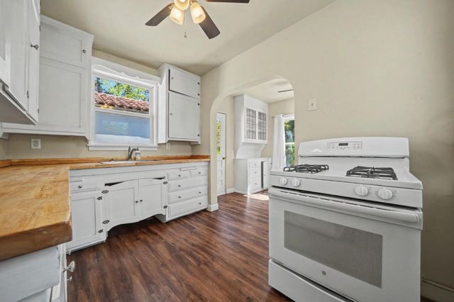 12280 Old Ridge Rd, Sutter Creek, CA 95685