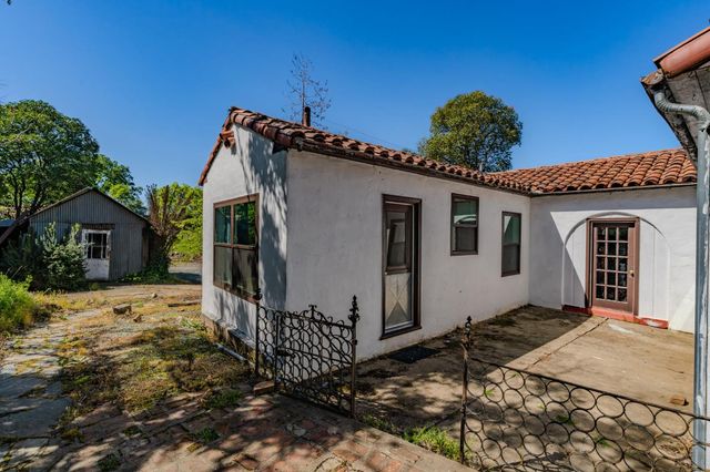 12280 Old Ridge Rd, Sutter Creek, CA 95685