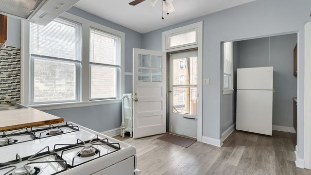 5714 N Christiana Avenue 1, Chicago, IL 60659