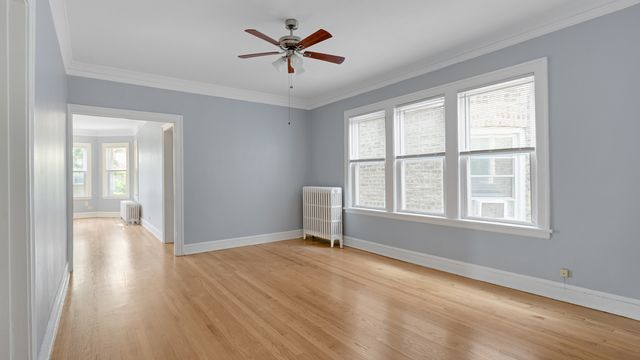 5714 N Christiana Avenue 1, Chicago, IL 60659