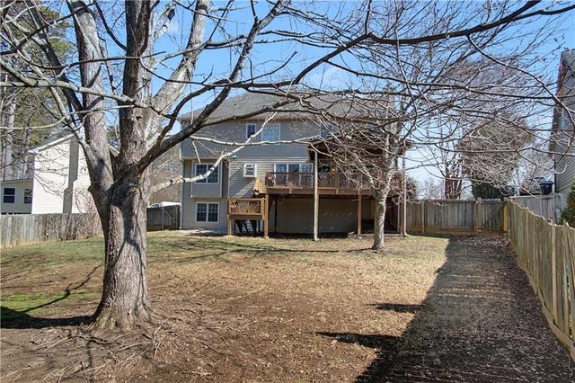 1821 Furlong Run, Lawrenceville, GA 30043