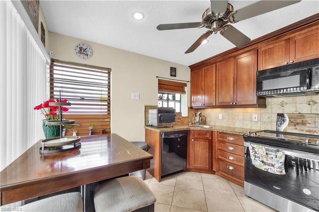 9141 SW 22nd ST # F, Boca Raton, FL 33428