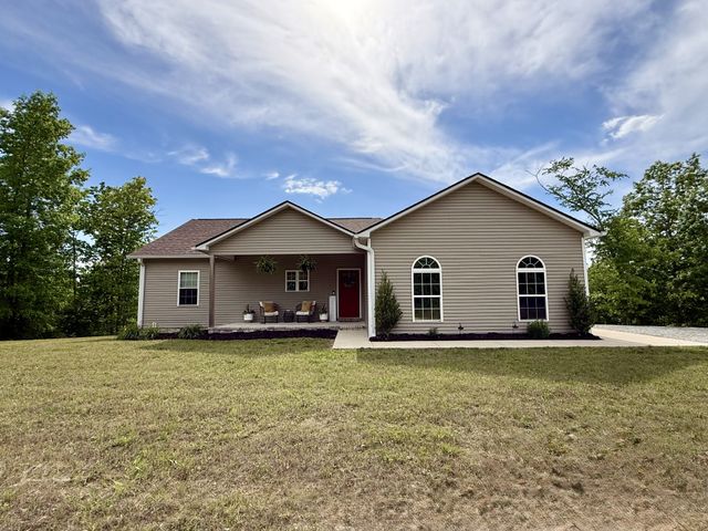 131 Gatlyn Ln, Hohenwald, TN 38462