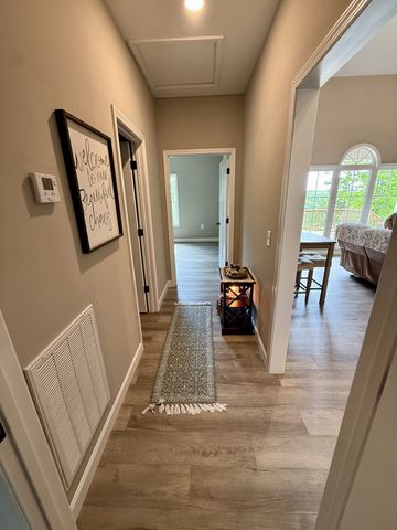 131 Gatlyn Ln, Hohenwald, TN 38462