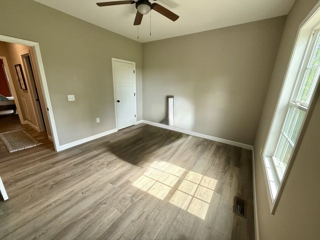 131 Gatlyn Ln, Hohenwald, TN 38462