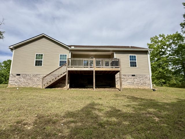 131 Gatlyn Ln, Hohenwald, TN 38462