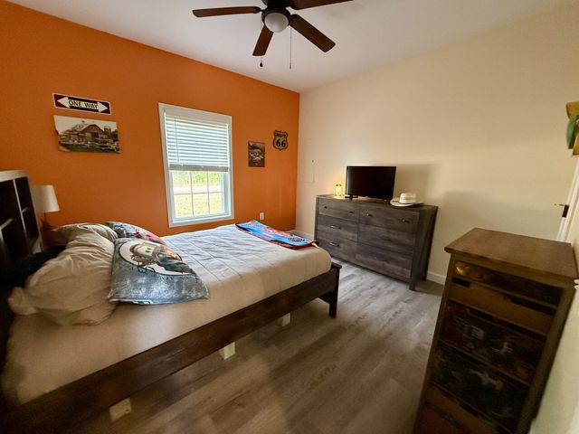 131 Gatlyn Ln, Hohenwald, TN 38462