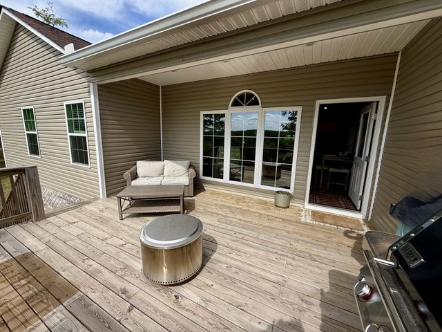 131 Gatlyn Ln, Hohenwald, TN 38462