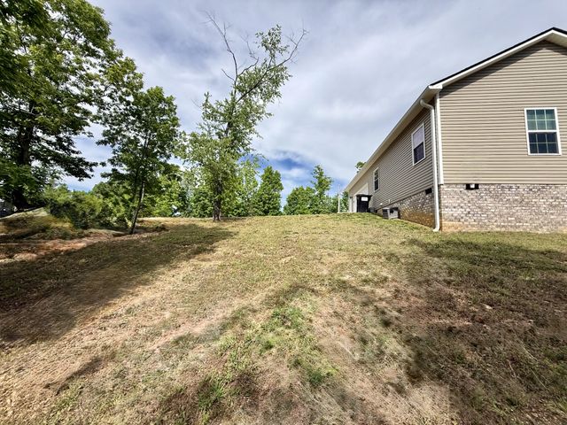 131 Gatlyn Ln, Hohenwald, TN 38462