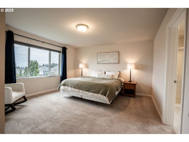 3362 ELDER St Nw, Salem, OR 97304