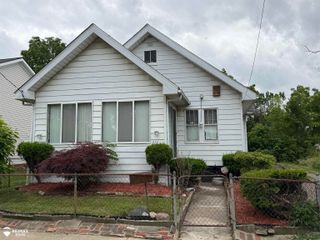 310 Crosby Street, Flint, MI 48503
