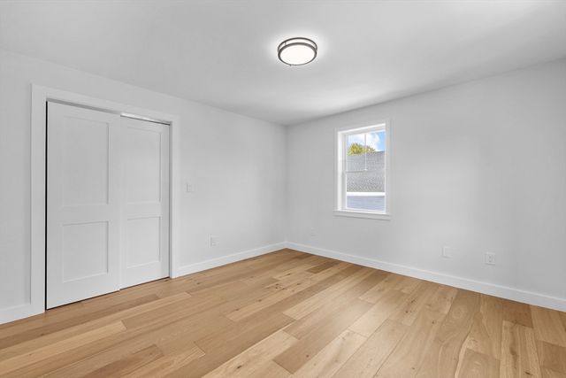 335 Salem St, North Andover, MA 01845