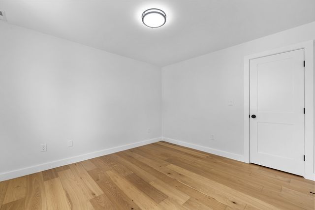 335 Salem St, North Andover, MA 01845