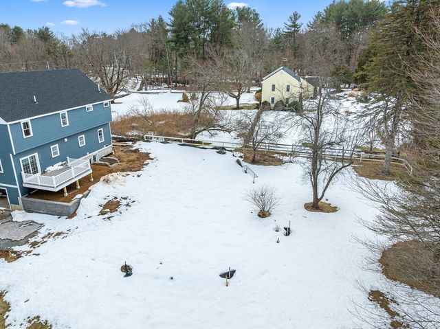 335 Salem St, North Andover, MA 01845