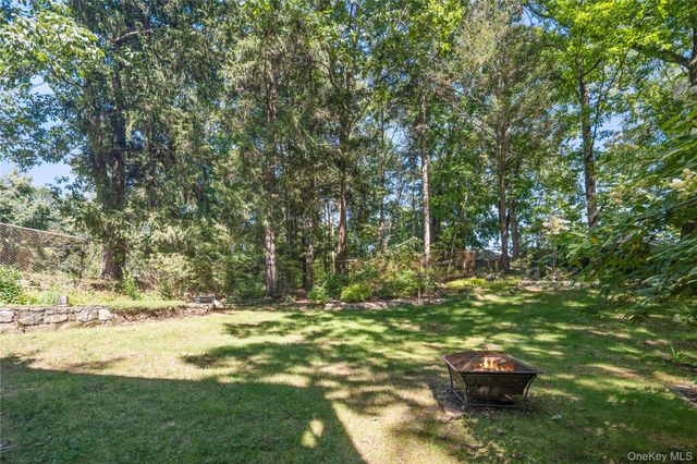 611 Decatur Avenue, Peekskill, NY 10566