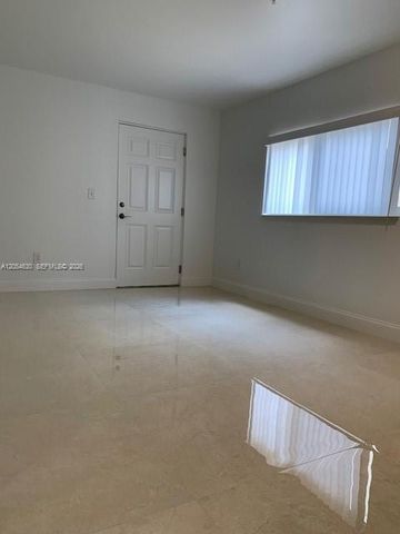 4120 NW 88th Ave 201, Coral Springs, FL 33065