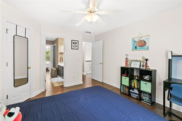 1121 Promontory Drive, Marietta, GA 30062