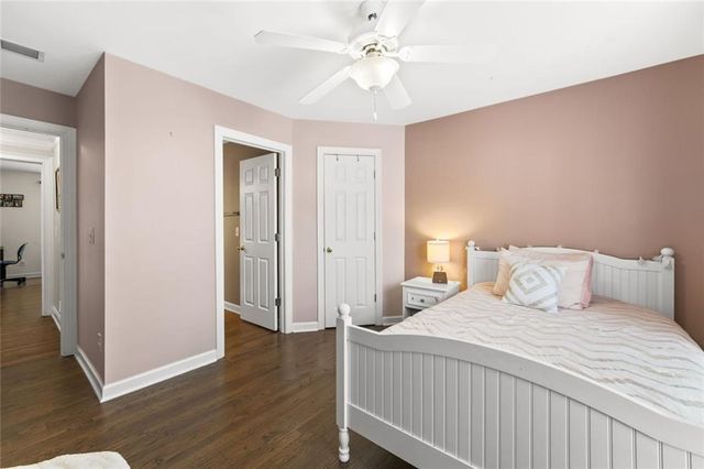 1121 Promontory Drive, Marietta, GA 30062