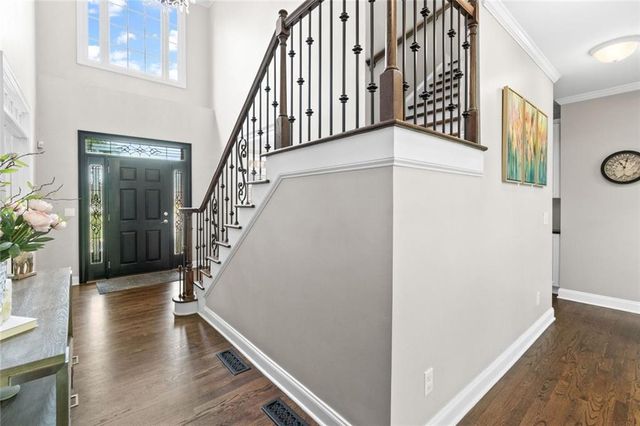 1121 Promontory Drive, Marietta, GA 30062
